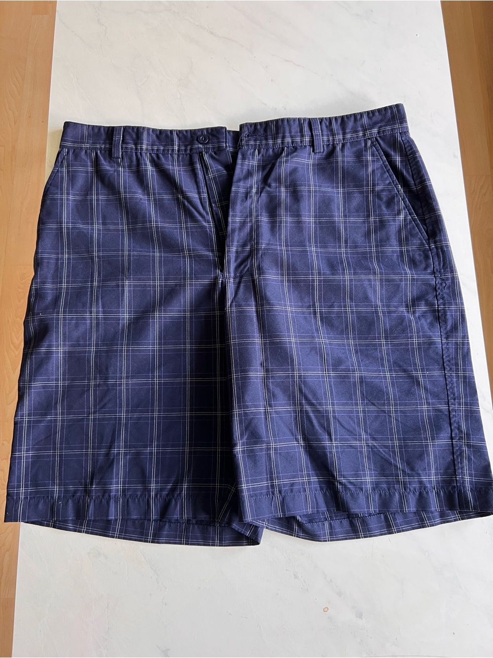 Bolle Golf - Men's Plaid Performance Shorts - Navy